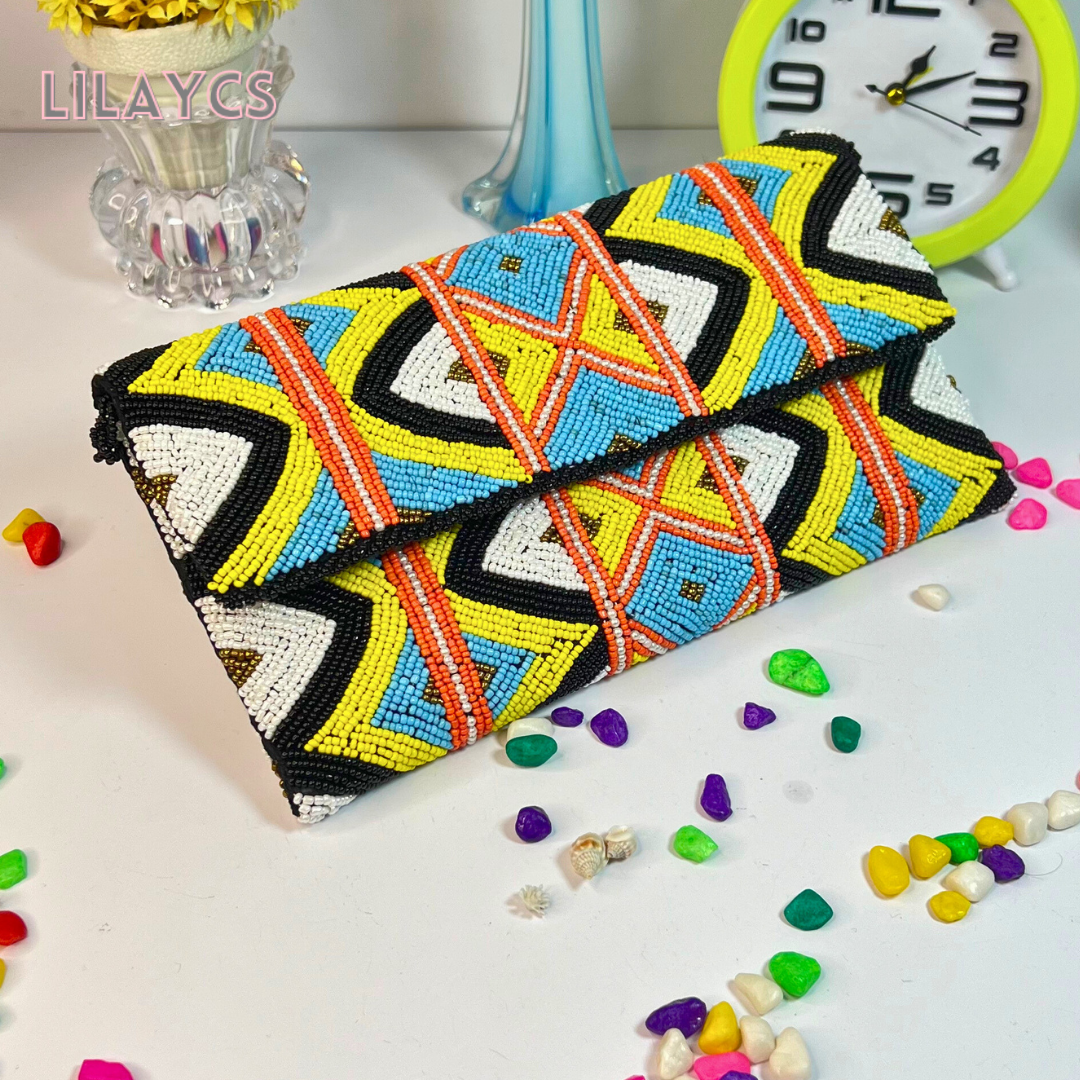 Cultural Harmony: Handcrafted Beads Clutch Celebrating Tradition