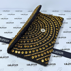 Lahore Elegance: Pakistani Handbag & Clutch for Special Events