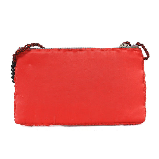 Rang-E-Laal Clutch